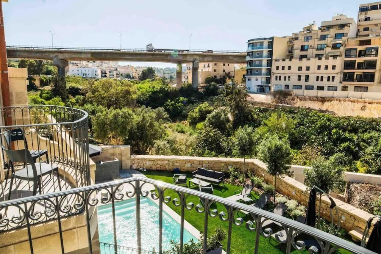 The Valley Room 6 With Parking On Premises Saint Julian's
