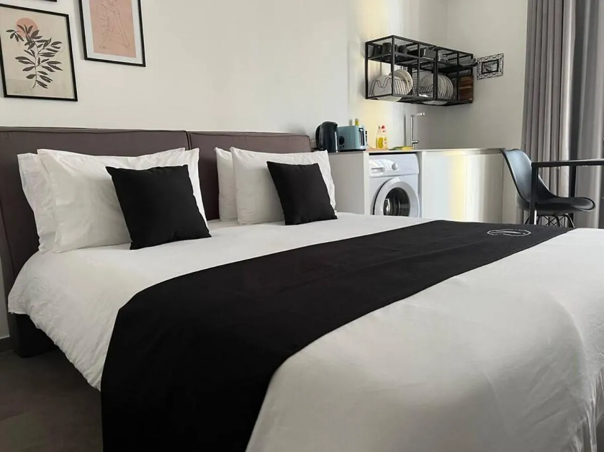 The Valley Room 6 With Parking On Premises Saint Julian's